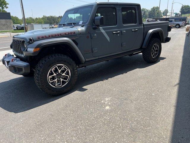 new 2024 Jeep Gladiator car, priced at $52,147