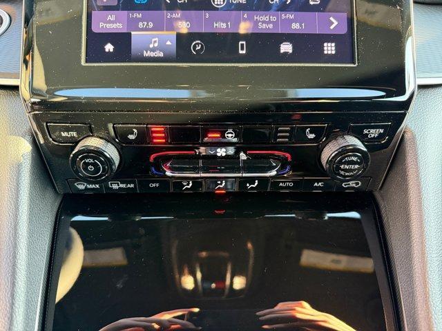 new 2025 Jeep Grand Cherokee L car, priced at $44,242