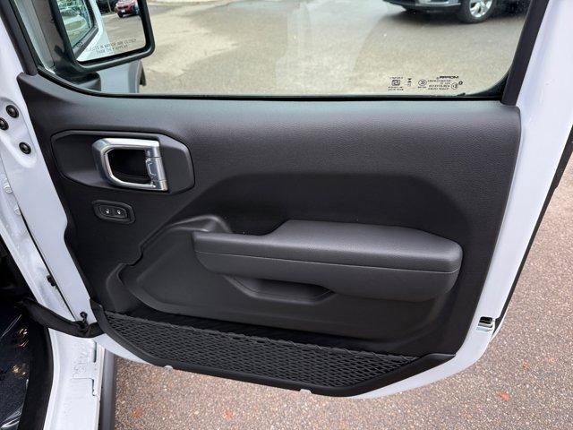 new 2026 Jeep Wrangler car, priced at $50,625