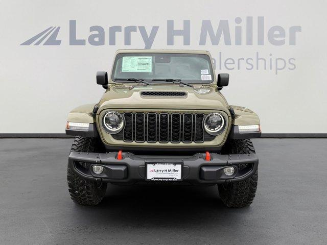new 2025 Jeep Gladiator car, priced at $53,122