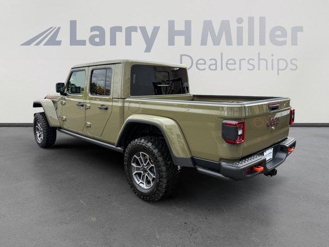 new 2025 Jeep Gladiator car, priced at $53,122