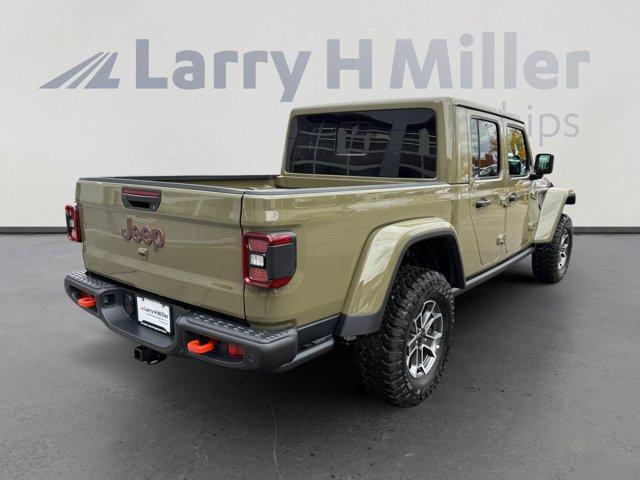 new 2025 Jeep Gladiator car, priced at $53,122