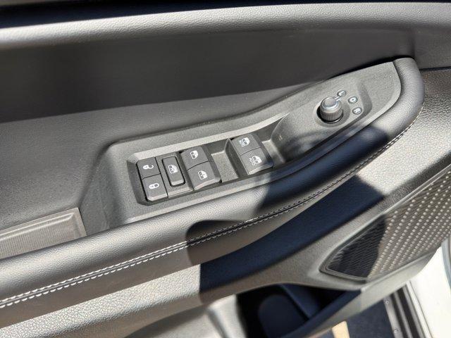 new 2025 Jeep Grand Cherokee car, priced at $41,087