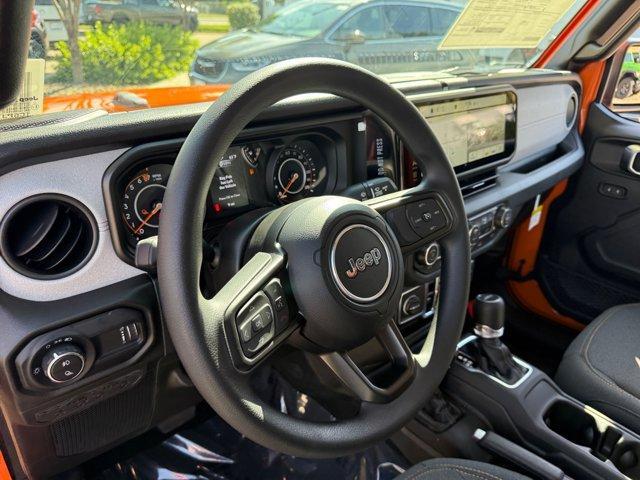 new 2025 Jeep Gladiator car, priced at $38,656
