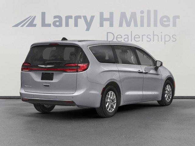 used 2023 Chrysler Pacifica car, priced at $24,664