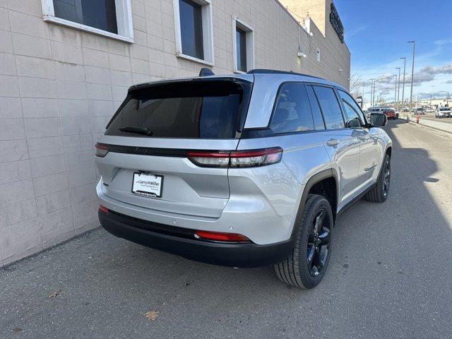 new 2025 Jeep Grand Cherokee car, priced at $42,532