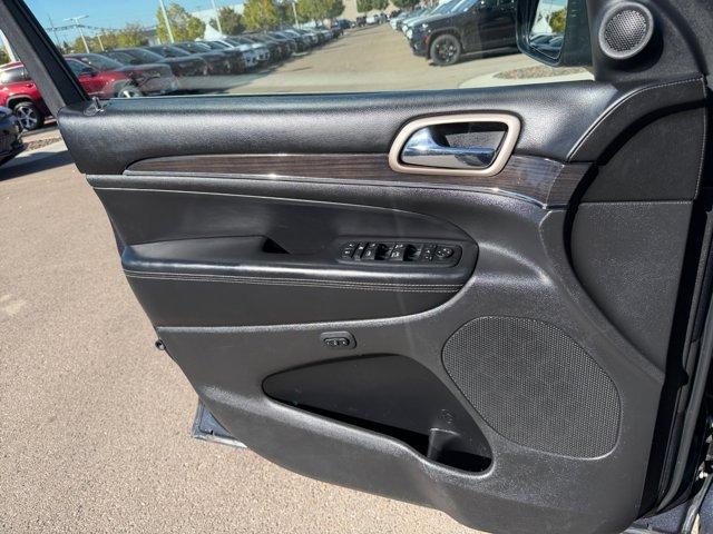 used 2015 Jeep Grand Cherokee car, priced at $16,114