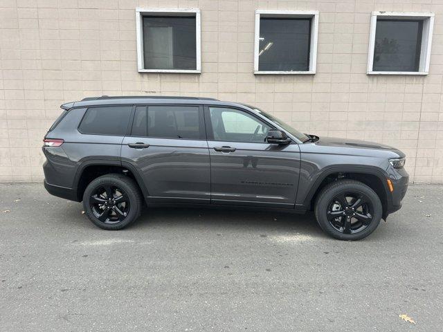 new 2025 Jeep Grand Cherokee L car, priced at $47,124