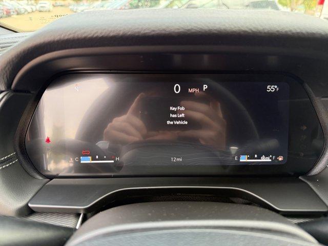 new 2025 Jeep Grand Cherokee car, priced at $37,805