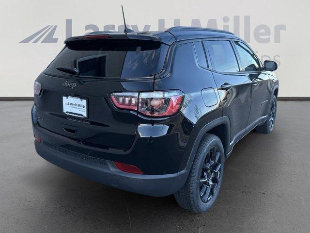 new 2025 Jeep Compass car, priced at $35,252