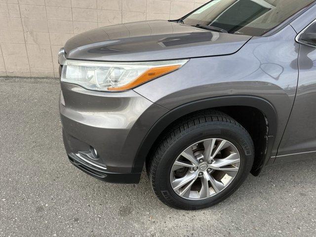 used 2015 Toyota Highlander car, priced at $19,986