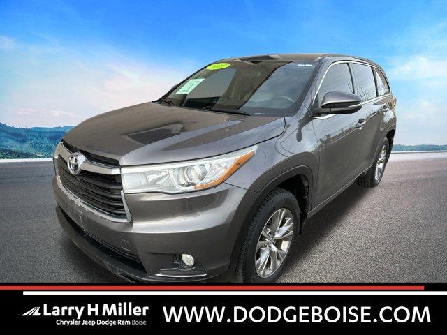 used 2015 Toyota Highlander car, priced at $19,986