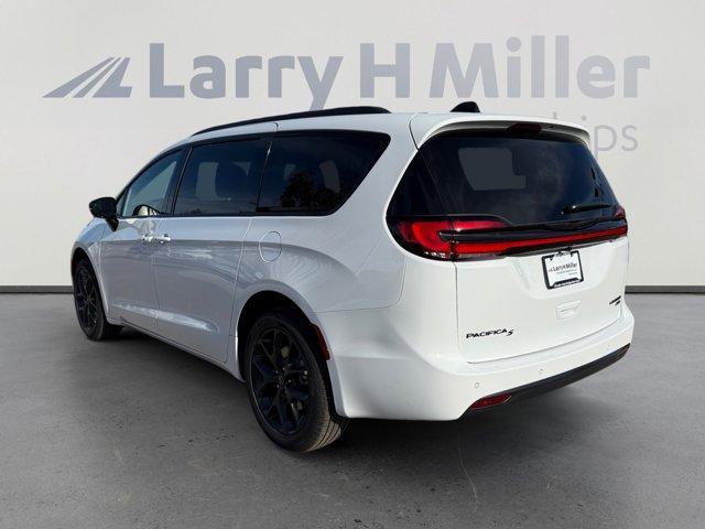 new 2026 Chrysler Pacifica car, priced at $55,240