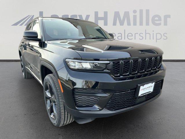 new 2025 Jeep Grand Cherokee car, priced at $41,569