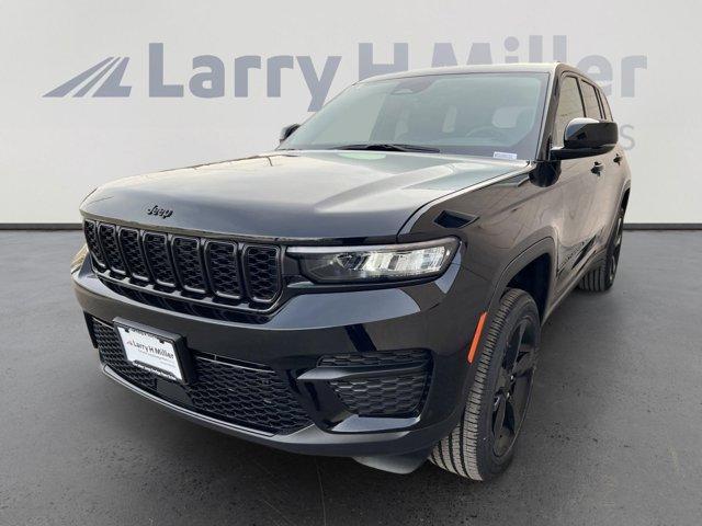 new 2025 Jeep Grand Cherokee car, priced at $41,569