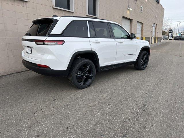 new 2025 Jeep Grand Cherokee car, priced at $41,518