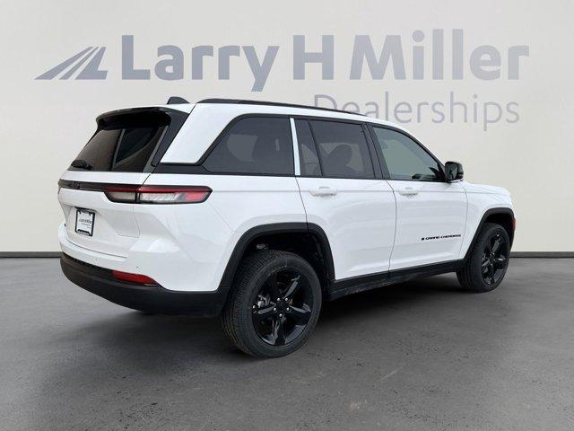 new 2025 Jeep Grand Cherokee car, priced at $41,018