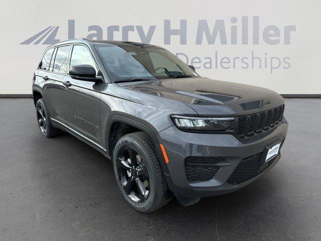 new 2025 Jeep Grand Cherokee car, priced at $42,032