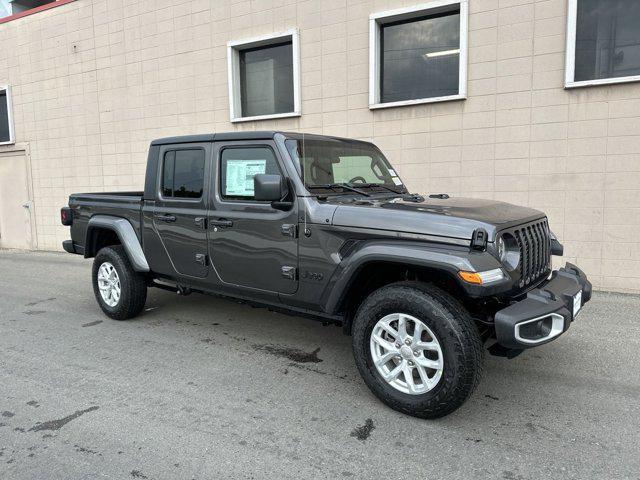 new 2023 Jeep Gladiator car, priced at $44,996