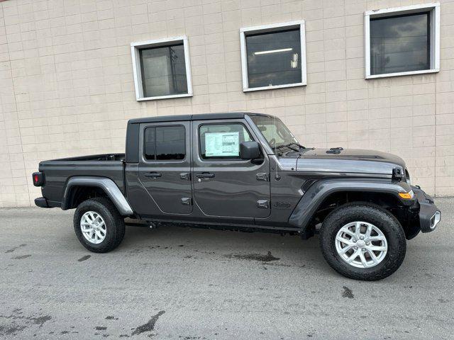 new 2023 Jeep Gladiator car, priced at $44,996