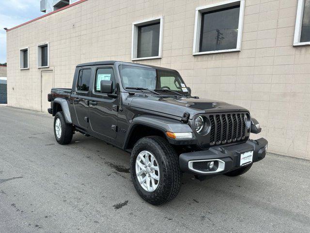 new 2023 Jeep Gladiator car, priced at $44,996