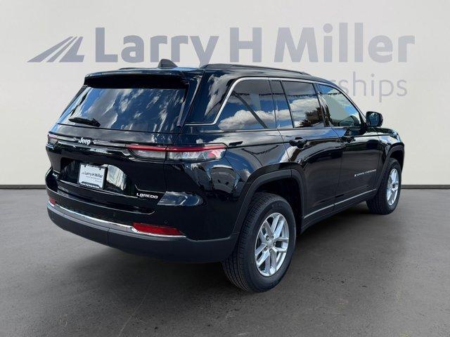 new 2025 Jeep Grand Cherokee car, priced at $37,805