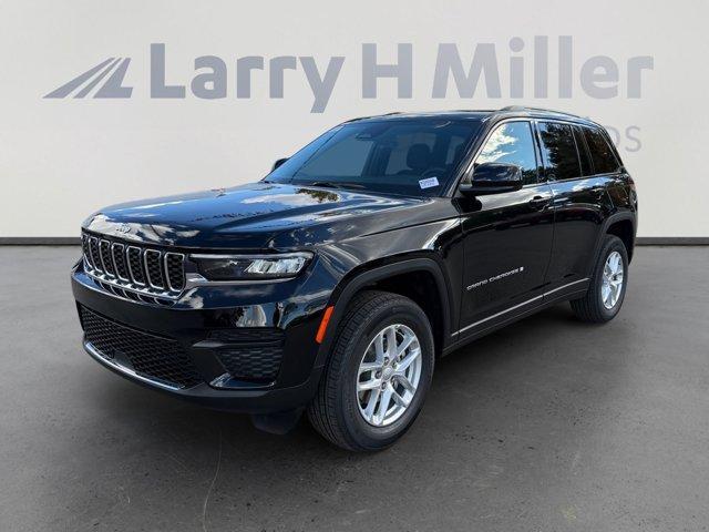 new 2025 Jeep Grand Cherokee car, priced at $37,805