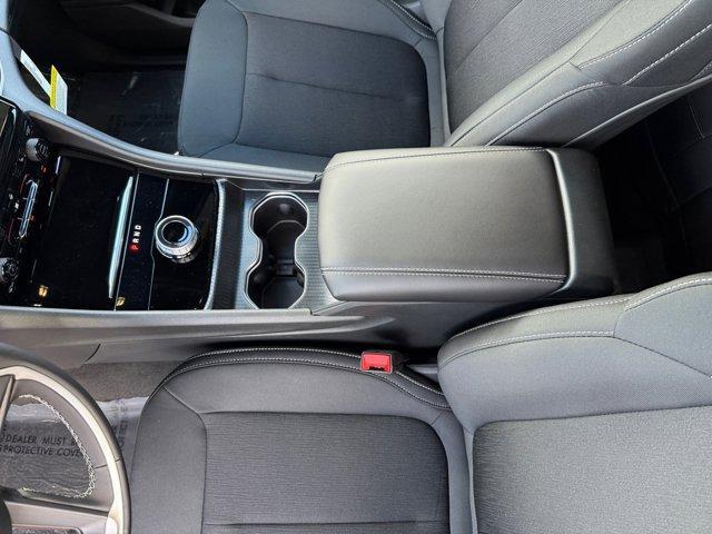 new 2025 Jeep Grand Cherokee car, priced at $37,805