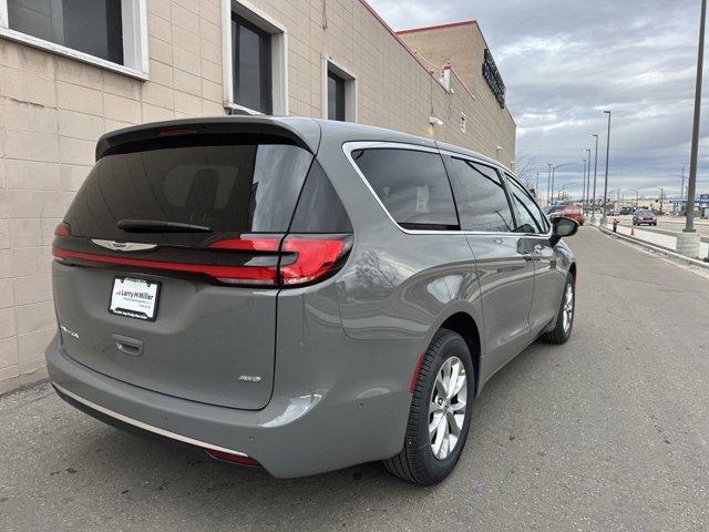 new 2025 Chrysler Pacifica car, priced at $46,910