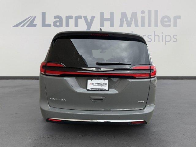 new 2025 Chrysler Pacifica car, priced at $46,910