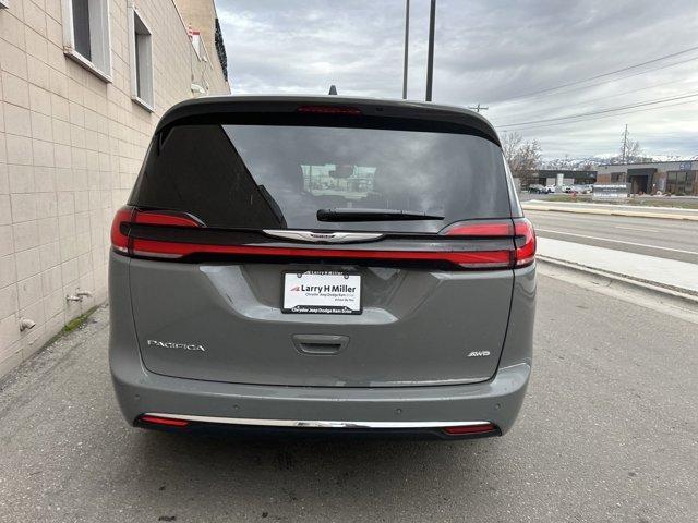 new 2025 Chrysler Pacifica car, priced at $46,910