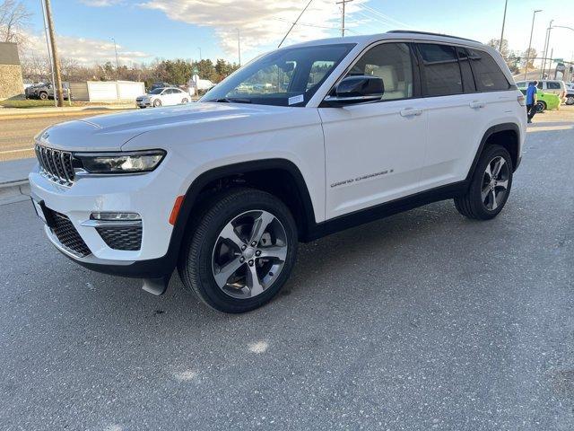 new 2025 Jeep Grand Cherokee car, priced at $51,115