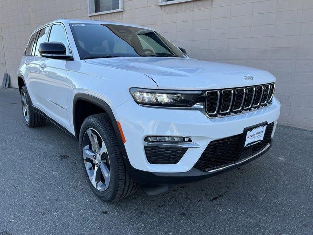 new 2025 Jeep Grand Cherokee car, priced at $51,115