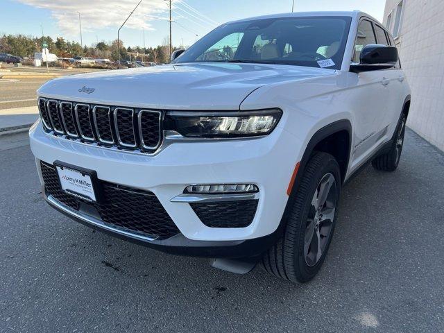 new 2025 Jeep Grand Cherokee car, priced at $51,115