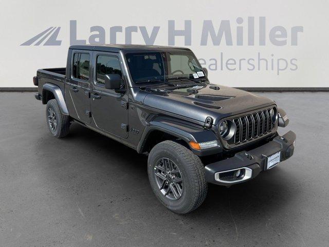 new 2024 Jeep Gladiator car, priced at $40,096