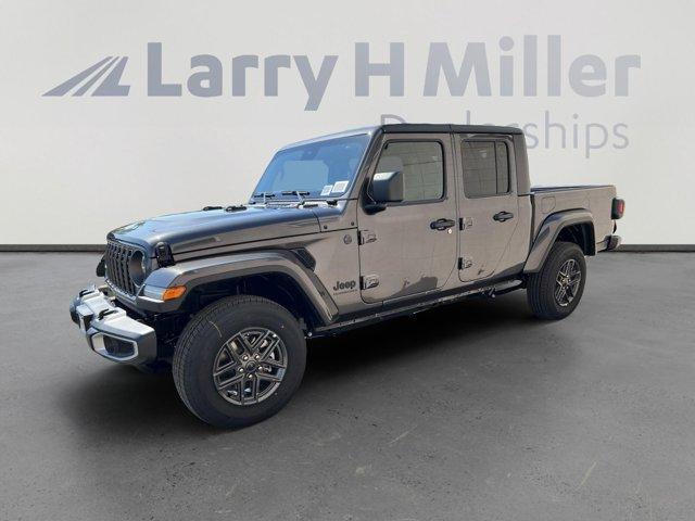 new 2024 Jeep Gladiator car, priced at $40,096