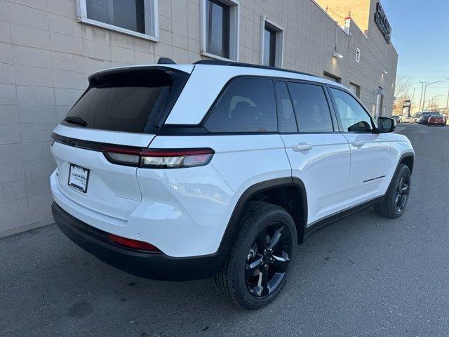 new 2025 Jeep Grand Cherokee car, priced at $41,518