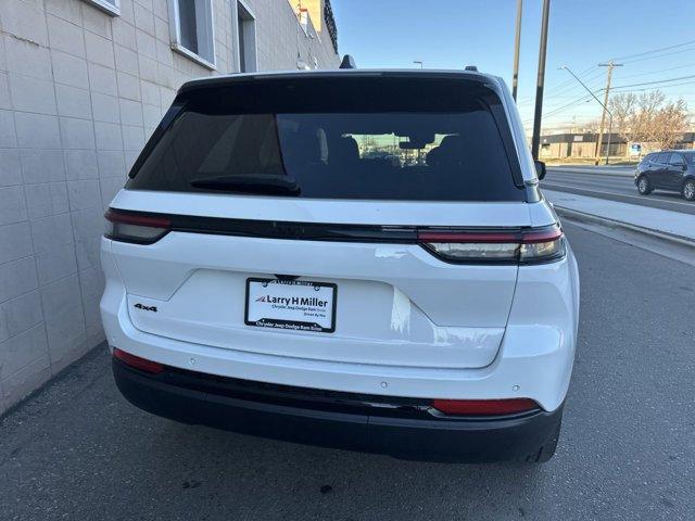 new 2025 Jeep Grand Cherokee car, priced at $41,518