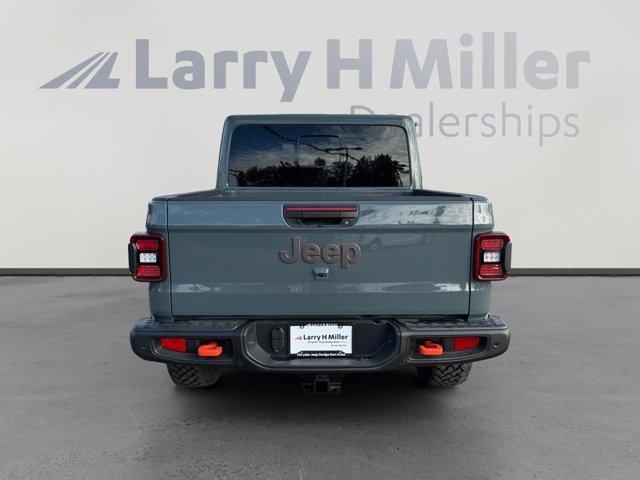 new 2025 Jeep Gladiator car, priced at $53,122