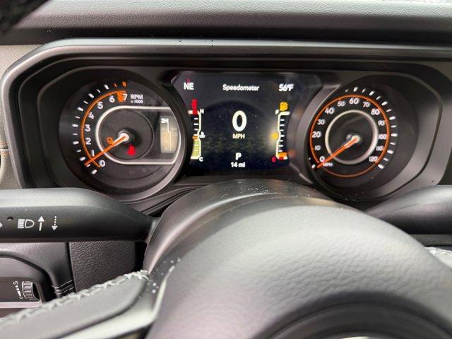 new 2025 Jeep Gladiator car, priced at $53,122