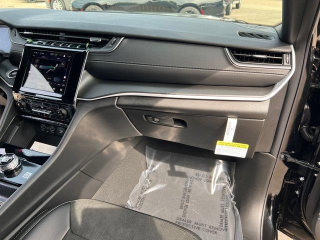 new 2025 Jeep Grand Cherokee L car, priced at $43,784