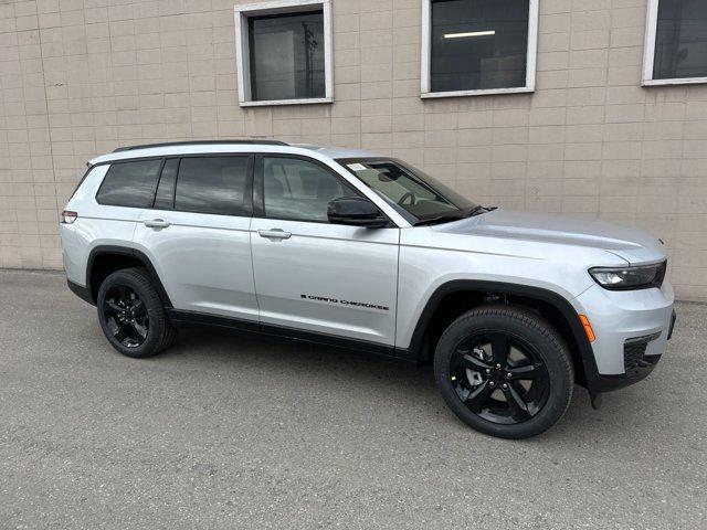 new 2024 Jeep Grand Cherokee L car, priced at $47,240