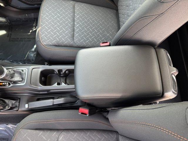 new 2025 Jeep Gladiator car, priced at $48,259