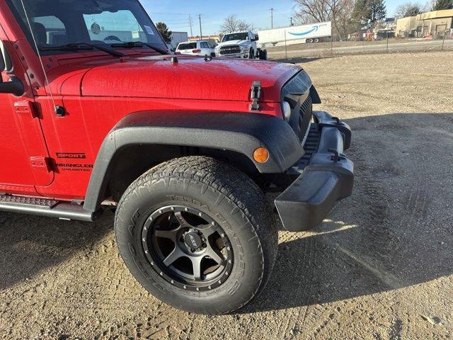 used 2015 Jeep Wrangler Unlimited car, priced at $17,130