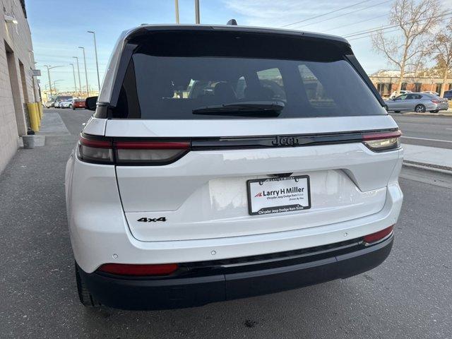 new 2025 Jeep Grand Cherokee car, priced at $41,981