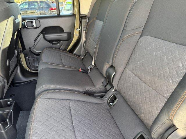 new 2025 Jeep Gladiator car, priced at $48,259