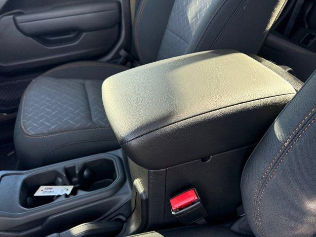 new 2025 Jeep Gladiator car, priced at $48,259