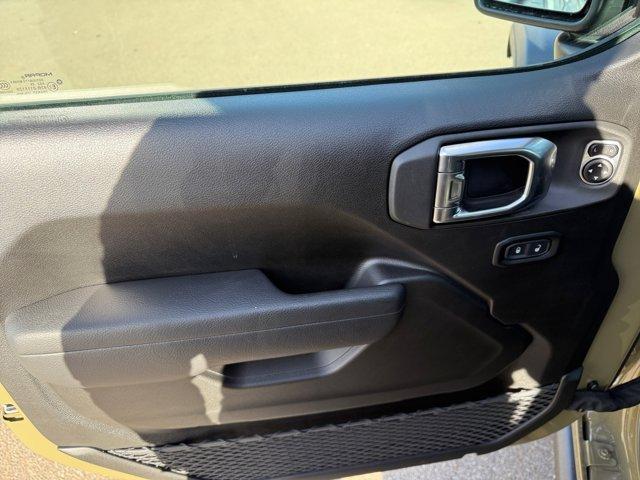 new 2025 Jeep Gladiator car, priced at $48,259