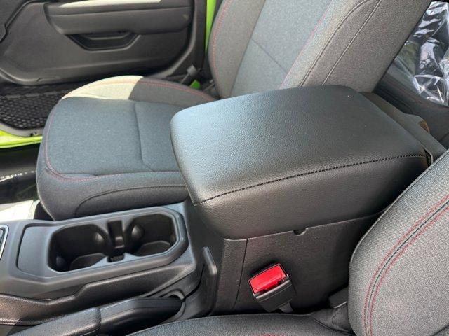 new 2025 Jeep Gladiator car, priced at $51,984
