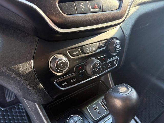 used 2019 Jeep Cherokee car, priced at $19,839